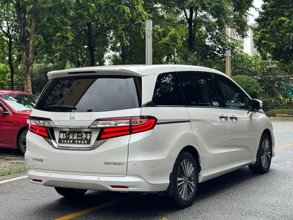 Honda Odyssey — миниатюра 4