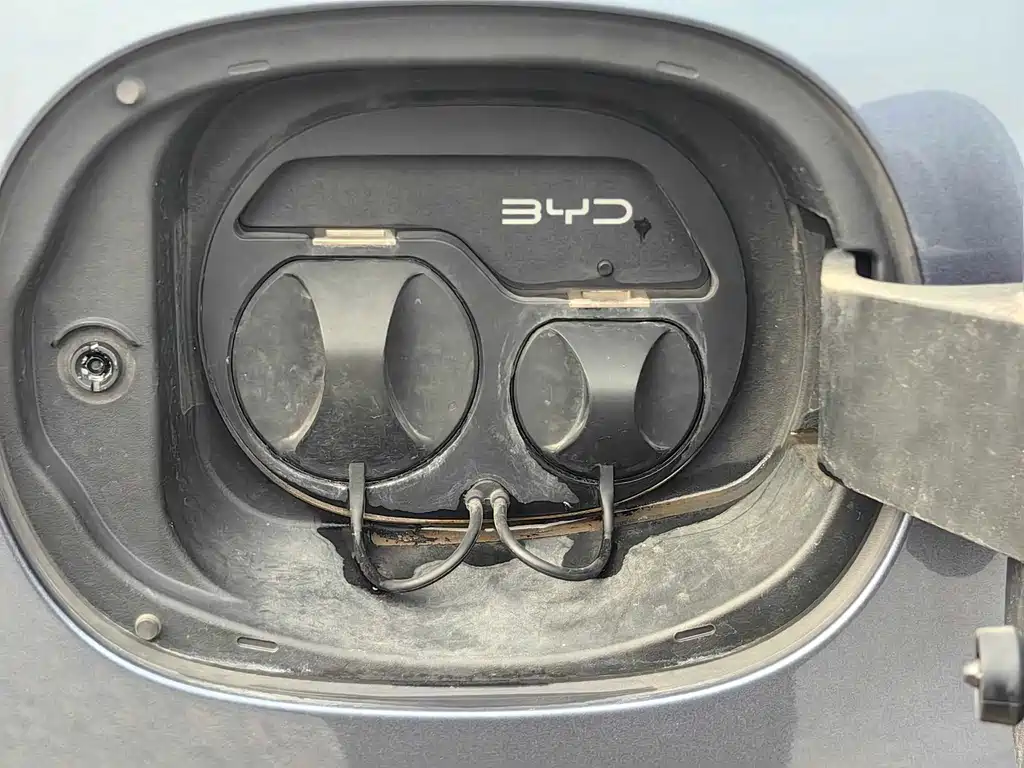 BYD SEAL 06 NEW ENERGY