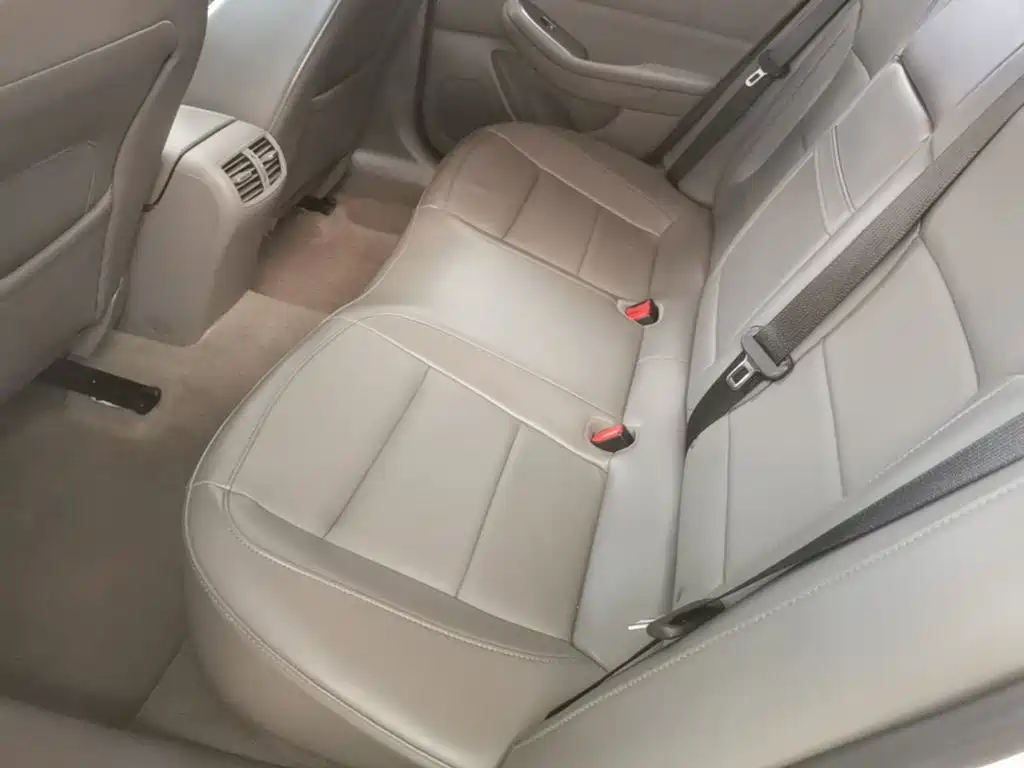Chevrolet Malibu — миниатюра 17