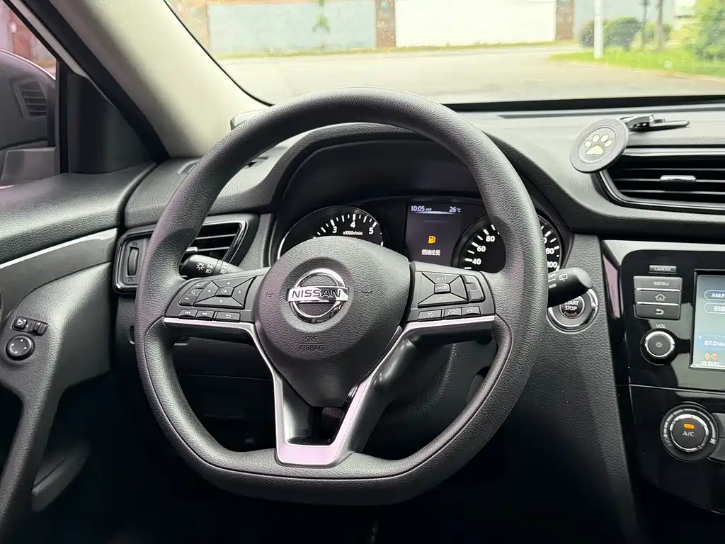 Nissan X-Trail — миниатюра 15