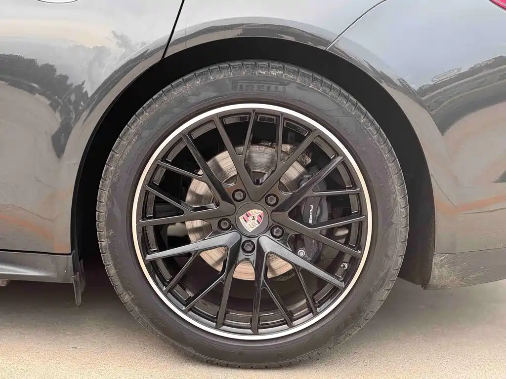 Porsche Panamera — миниатюра 6