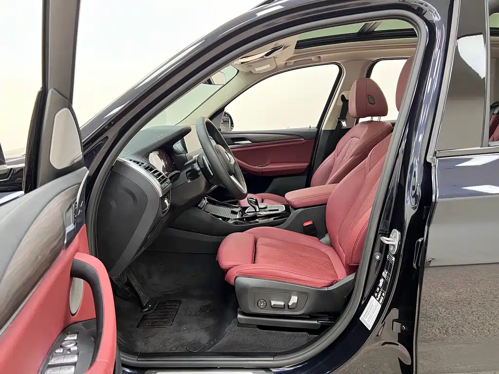 BMW X3 2023 xDrive30i Lead M
