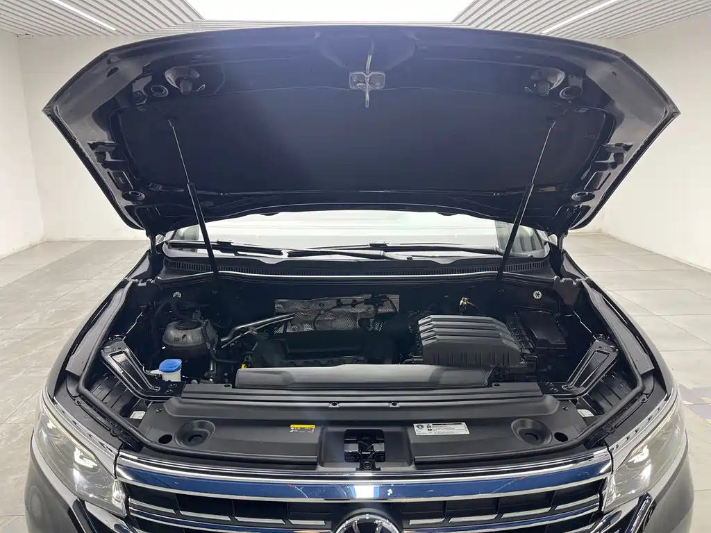 Volkswagen Viloran — миниатюра 9