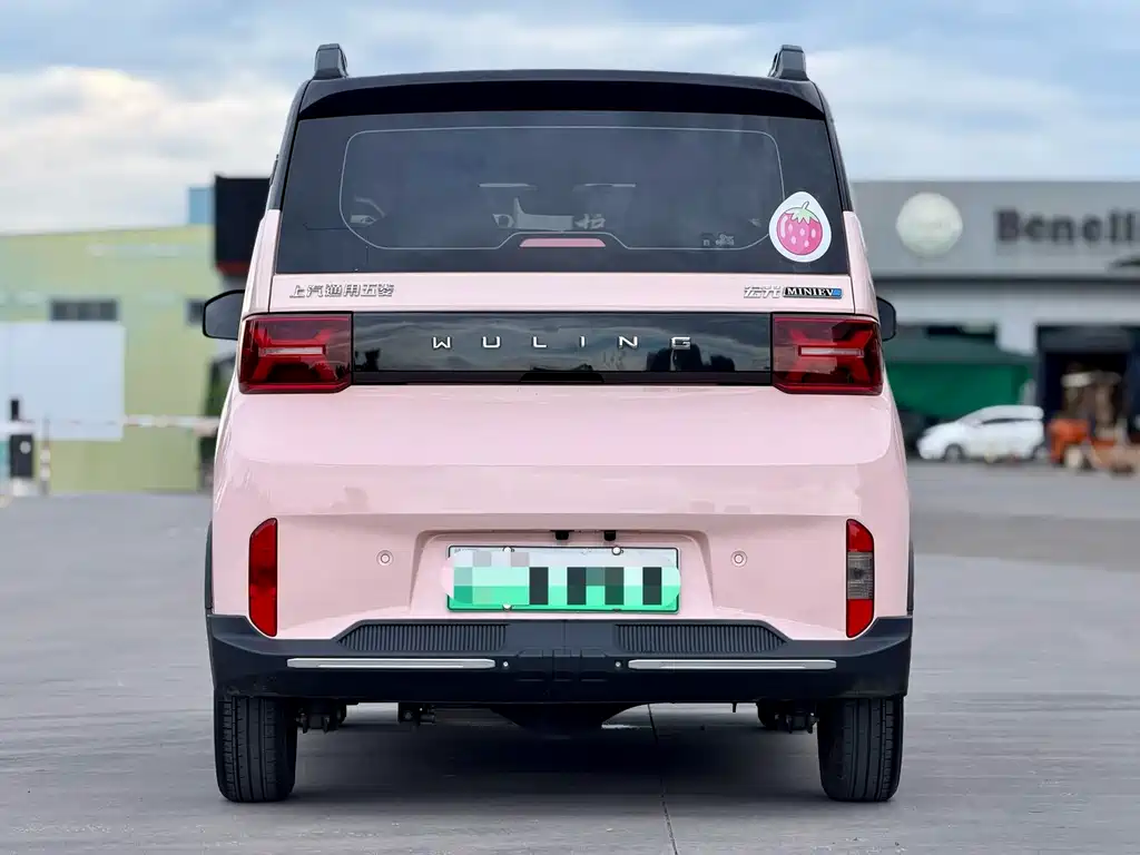 Wuling MINIEV — миниатюра 5