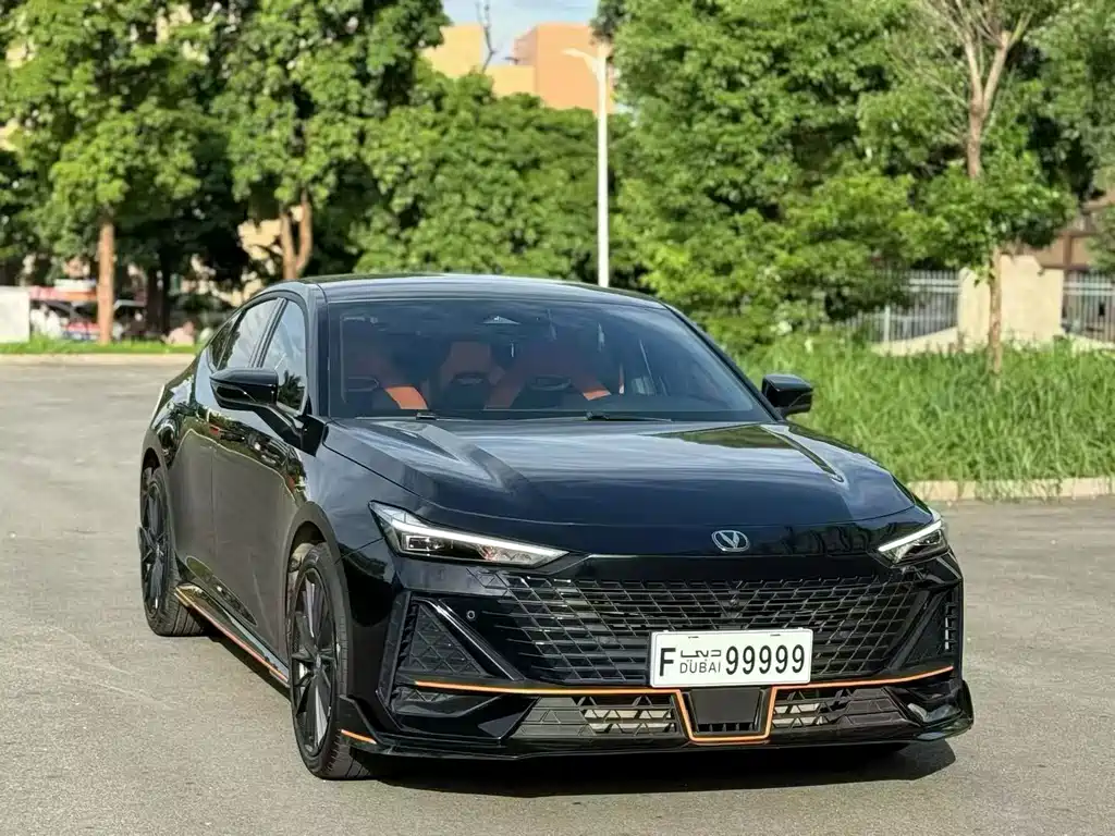 Changan UNI-V — миниатюра 3