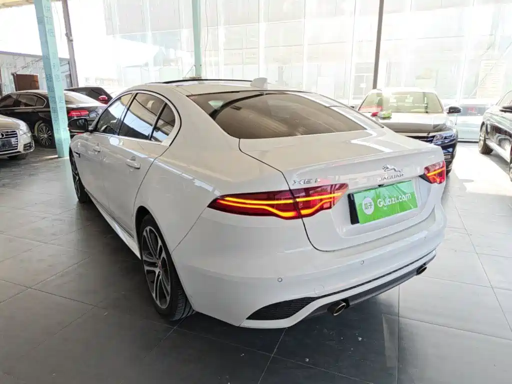 Jaguar XEL — миниатюра 5