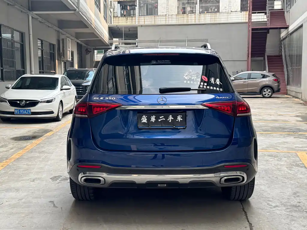 Mercedes-Benz GLE (Import) — миниатюра 17