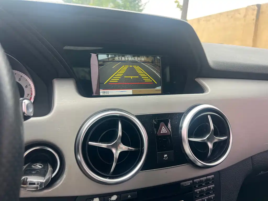 Mercedes-Benz GLK-Class — миниатюра 12