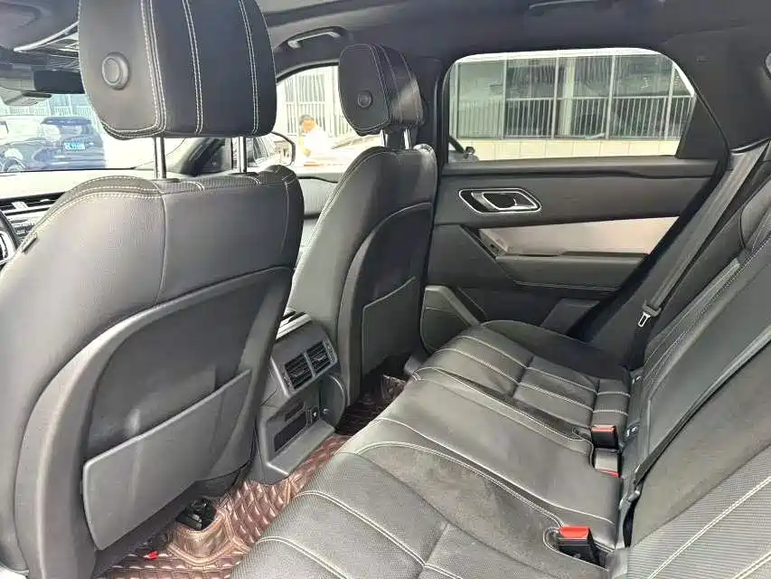 Land Rover Velar — миниатюра 6