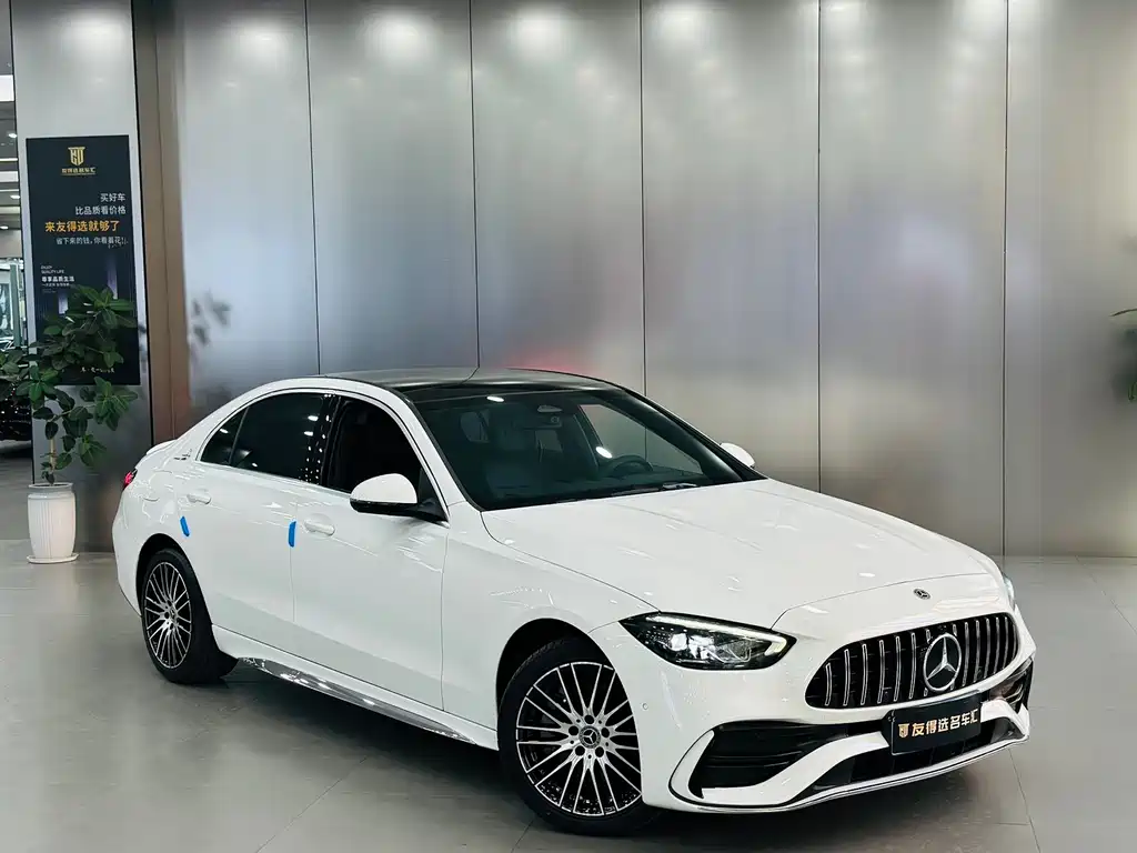 Mercedes-Benz C-Class — миниатюра 3