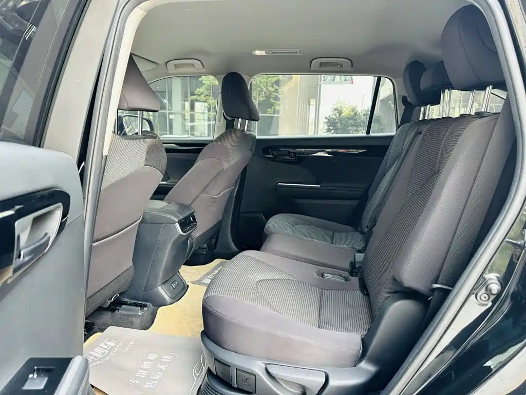 Toyota Highlander — фотографии объявления, Фото 13