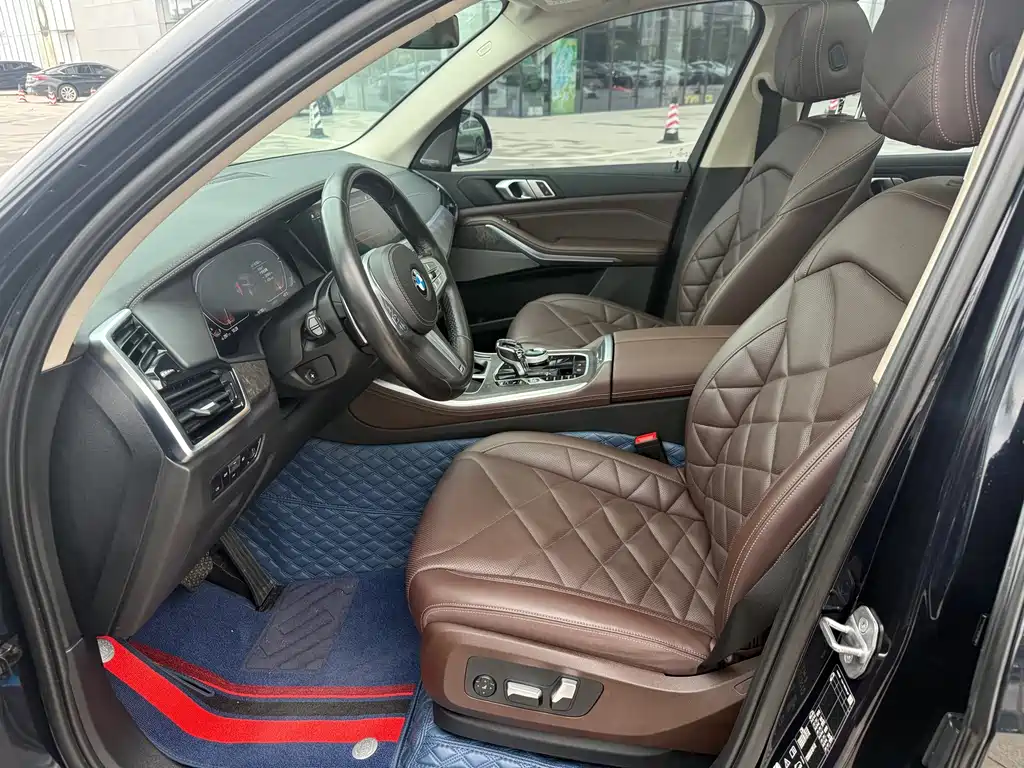 BMW X5 — миниатюра 11