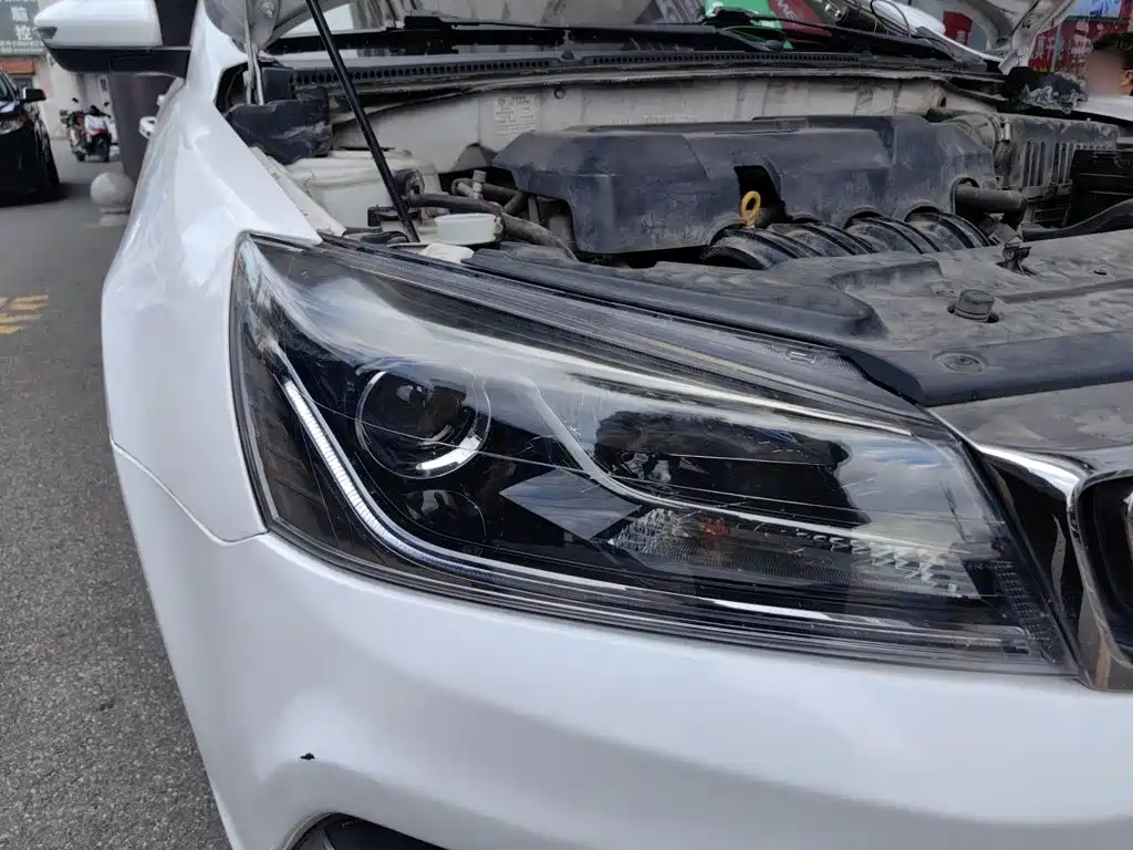 Geely Emgrand — миниатюра 7
