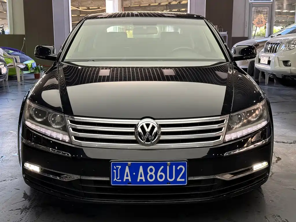 Volkswagen Phaeton — миниатюра 3