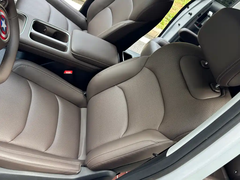 Wuling Xingguang 730 New Energy — миниатюра 12