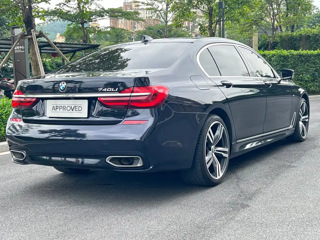 BMW 7 Series 7 2018 740Li Lead M Sport