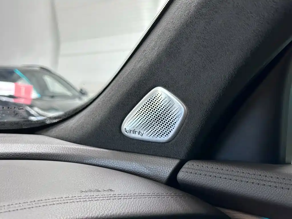 Geely Xingyue L — миниатюра 20