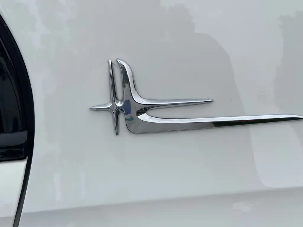 Mercedes-Benz C-Class — миниатюра 17