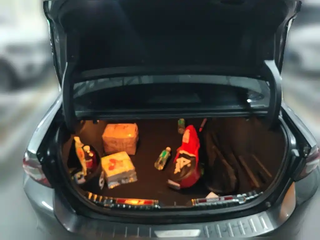 Mazda 3 Axela — миниатюра 10