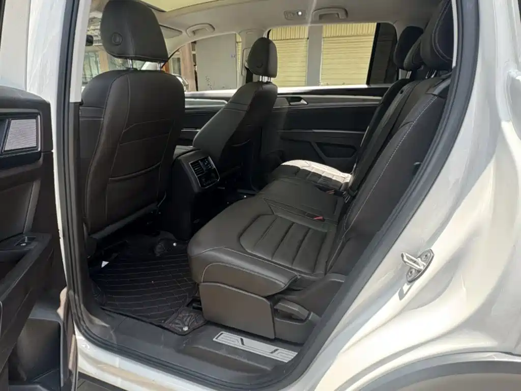 Volkswagen Teramont — миниатюра 21