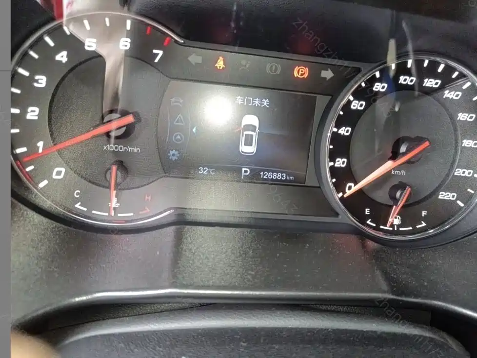 Changan CS35PLUS — миниатюра 12