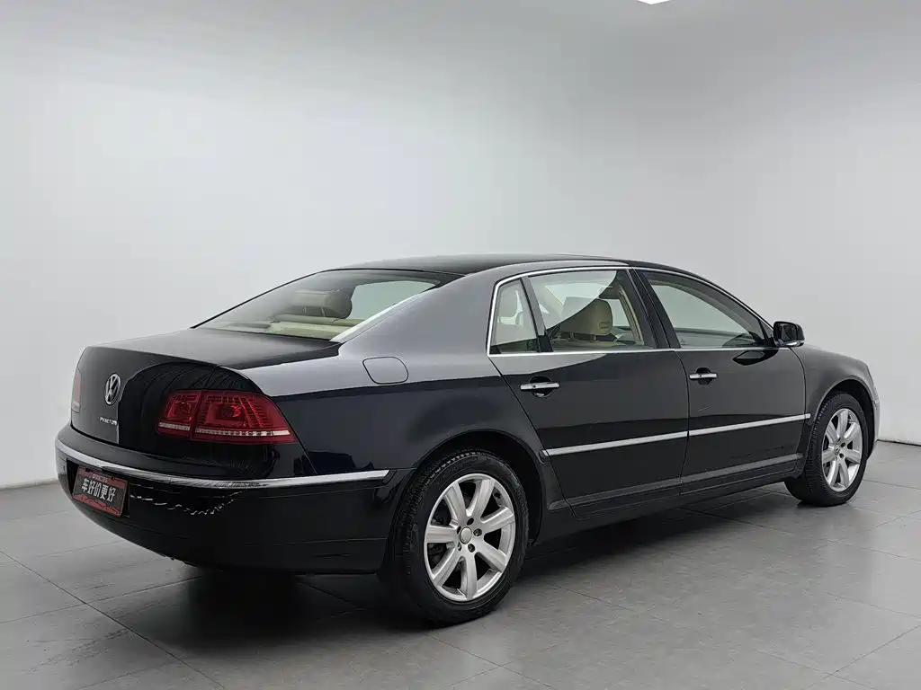 Volkswagen Phaeton — миниатюра 2