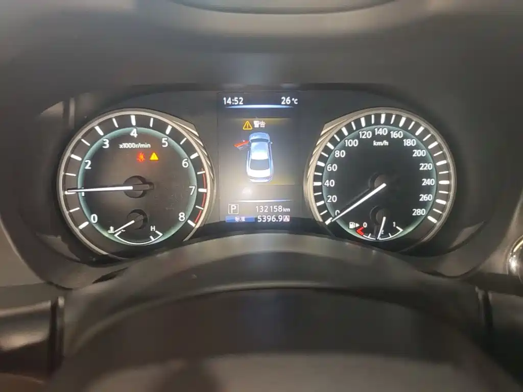 Infiniti Q50L — миниатюра 12