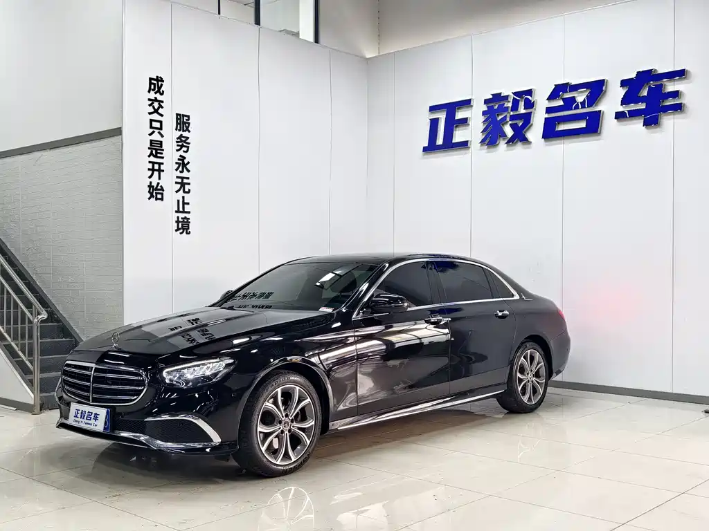Mercedes-Benz E-Class 2021