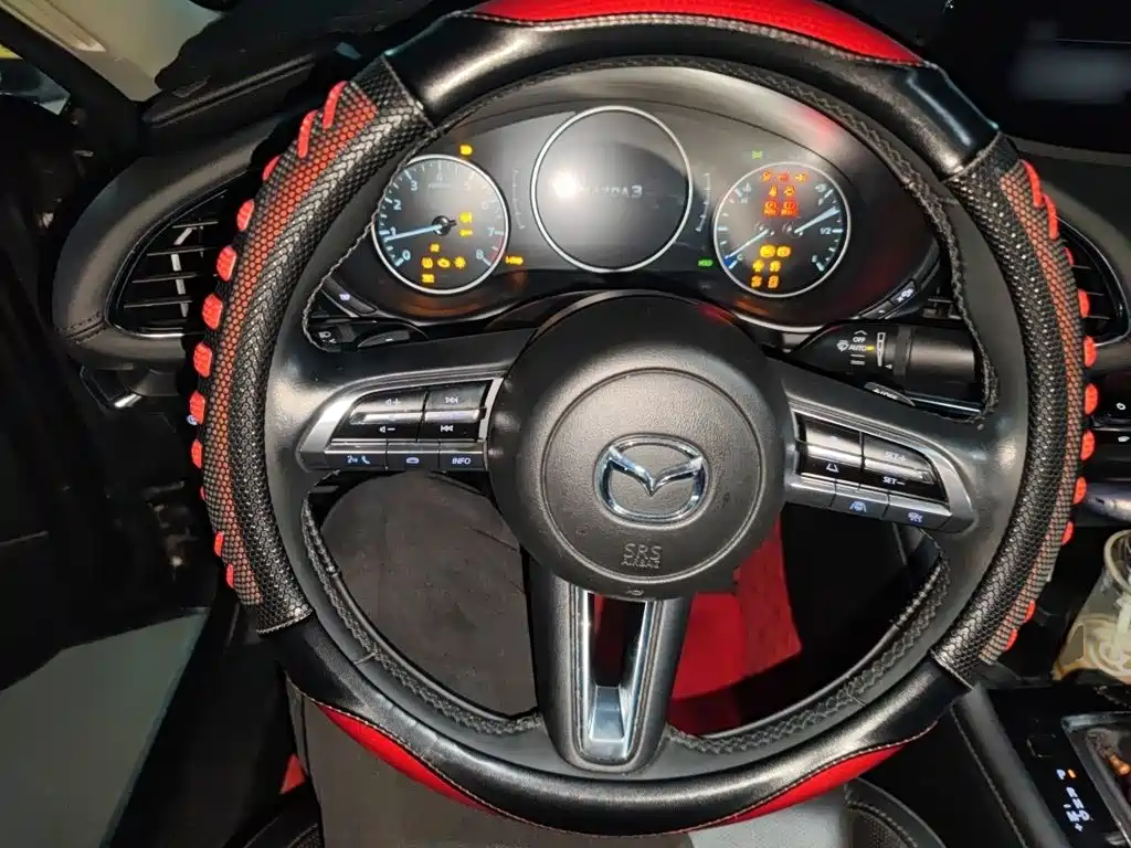Mazda 3 Axela — миниатюра 3