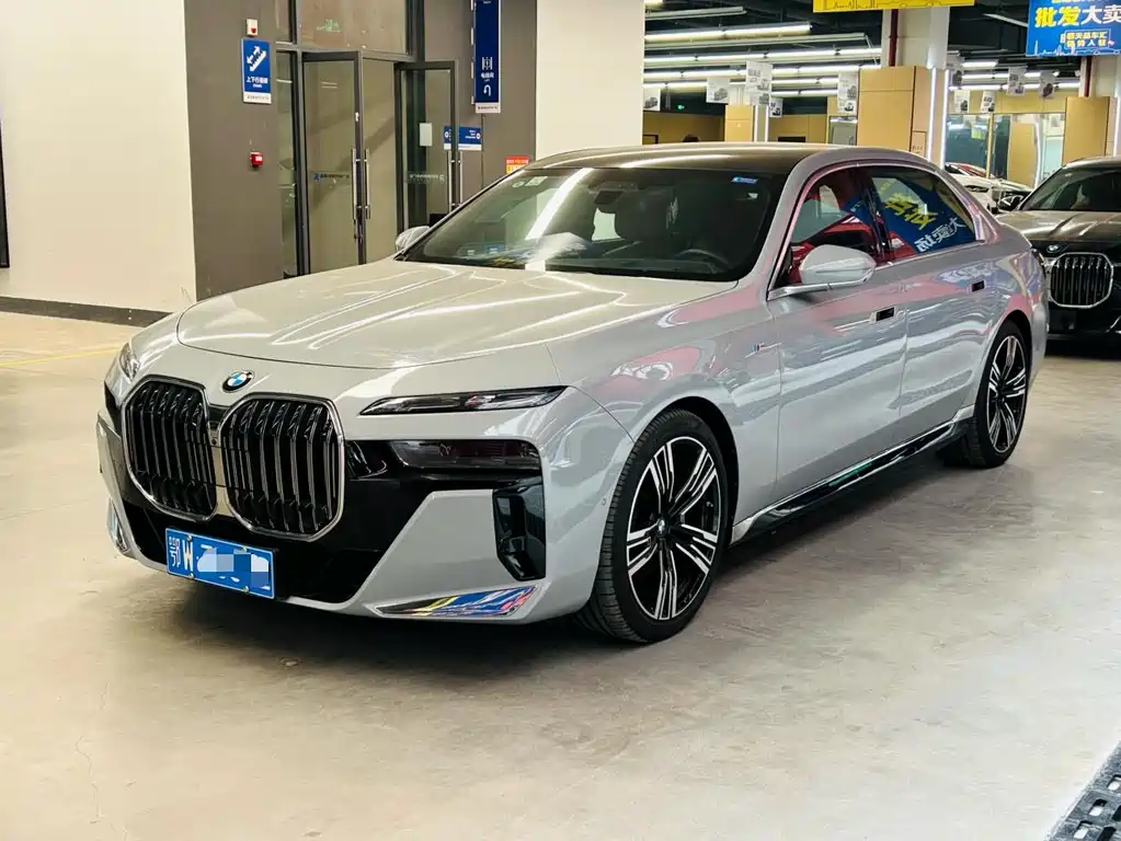 BMW 7 Series 7 2023 740Li Premium Luxury