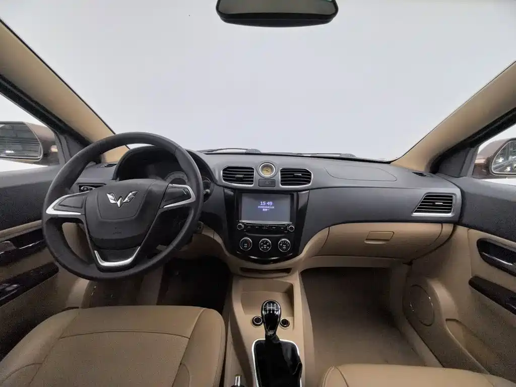 Wuling Hongguang — миниатюра 5