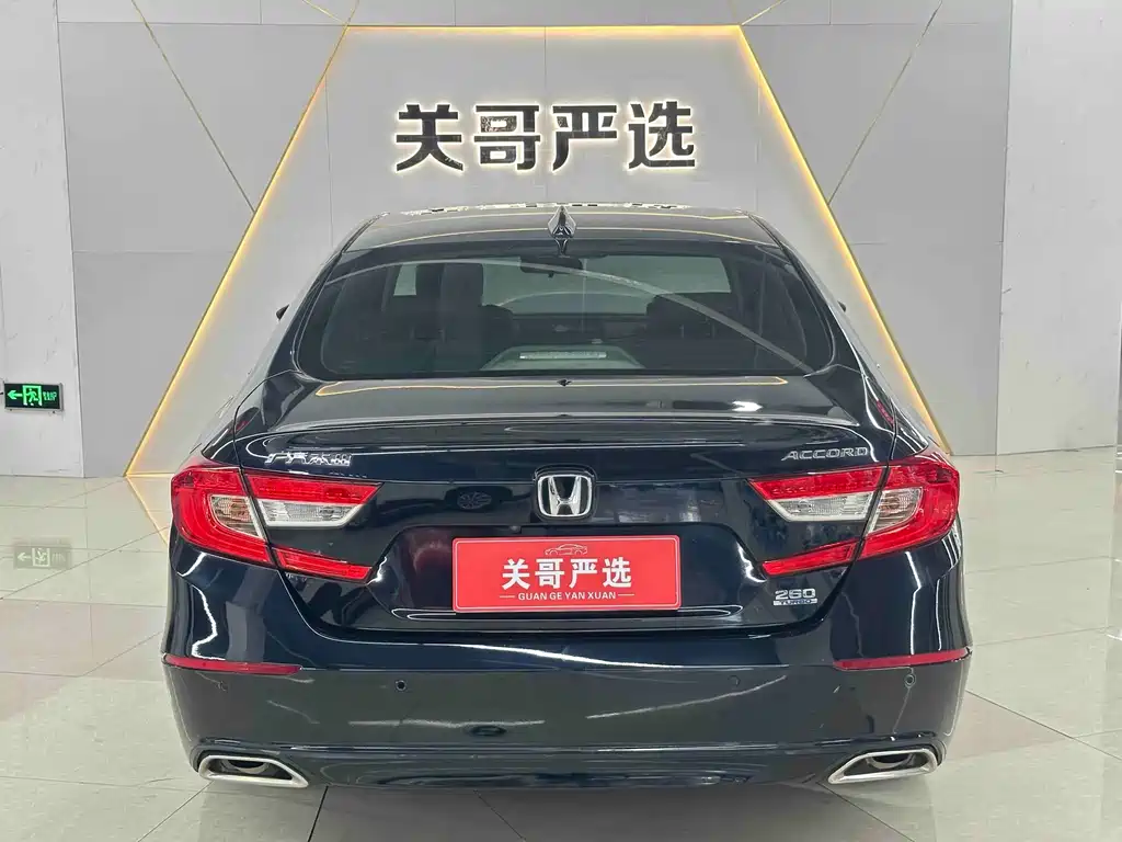 Honda Accord — миниатюра 8