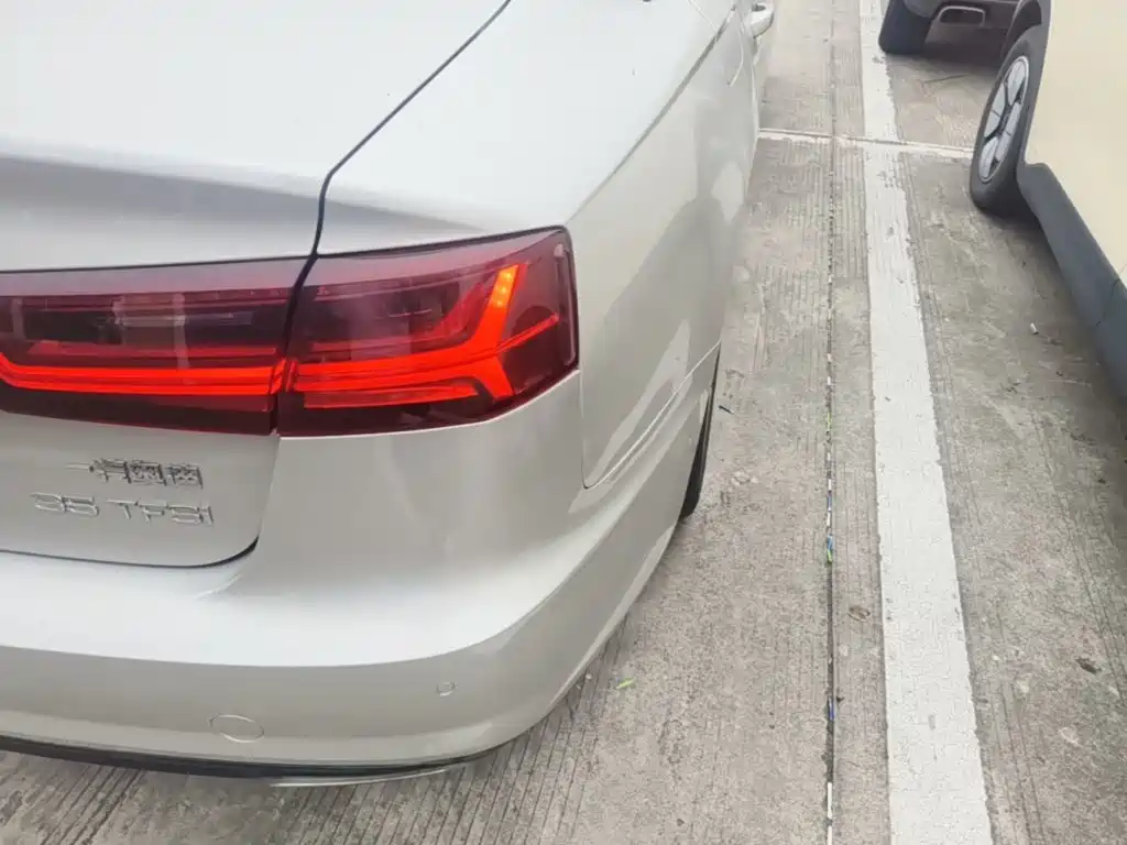 Audi A6L — миниатюра 8