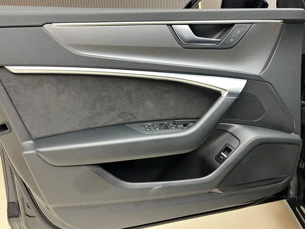 Audi A6L 2019 40 TFSI Luxury