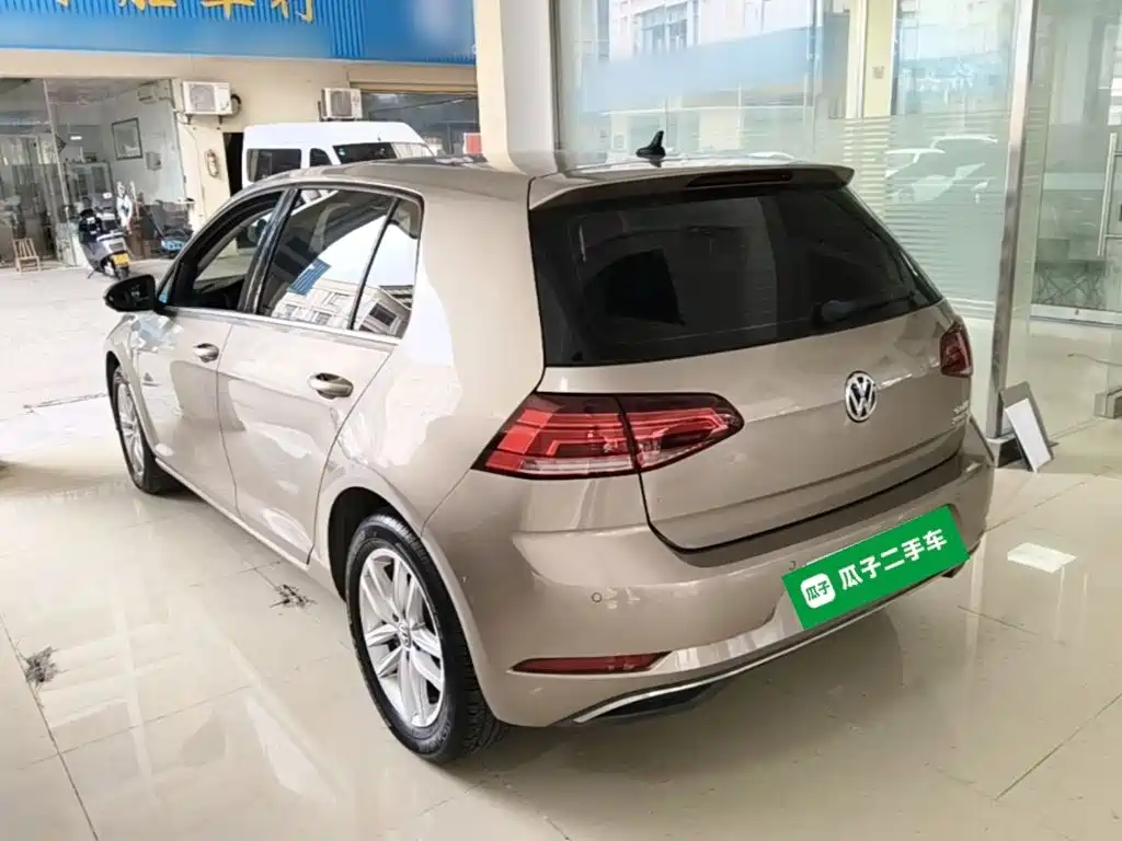 Volkswagen Golf — миниатюра 5