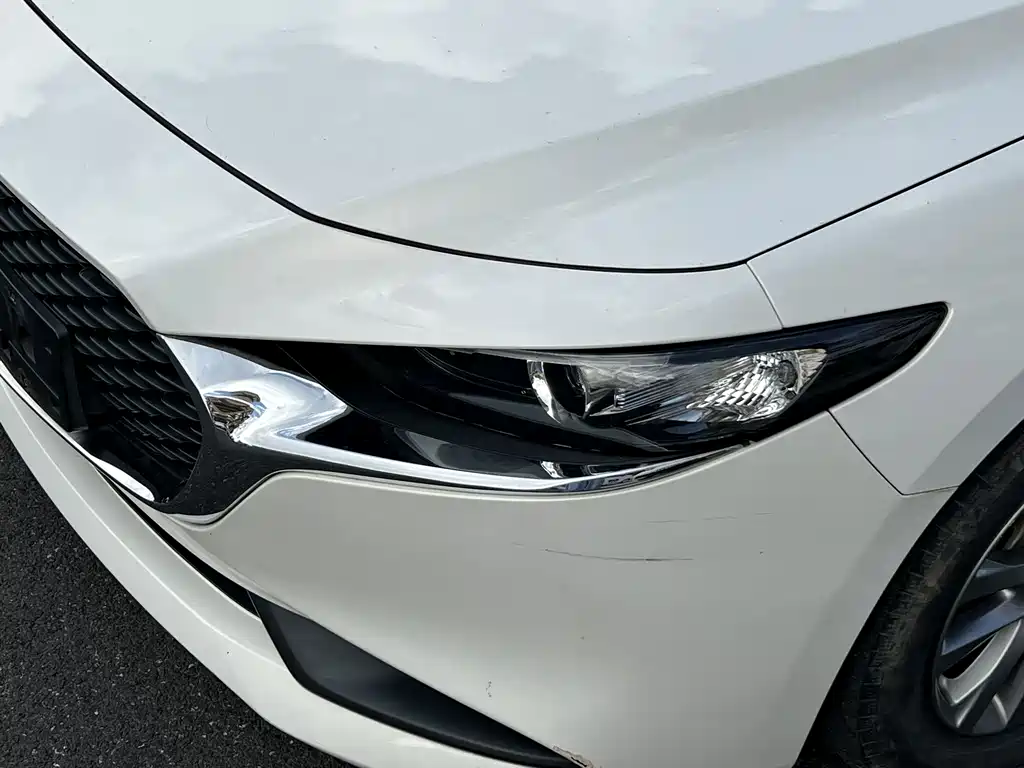 Mazda 3 Axela — миниатюра 15