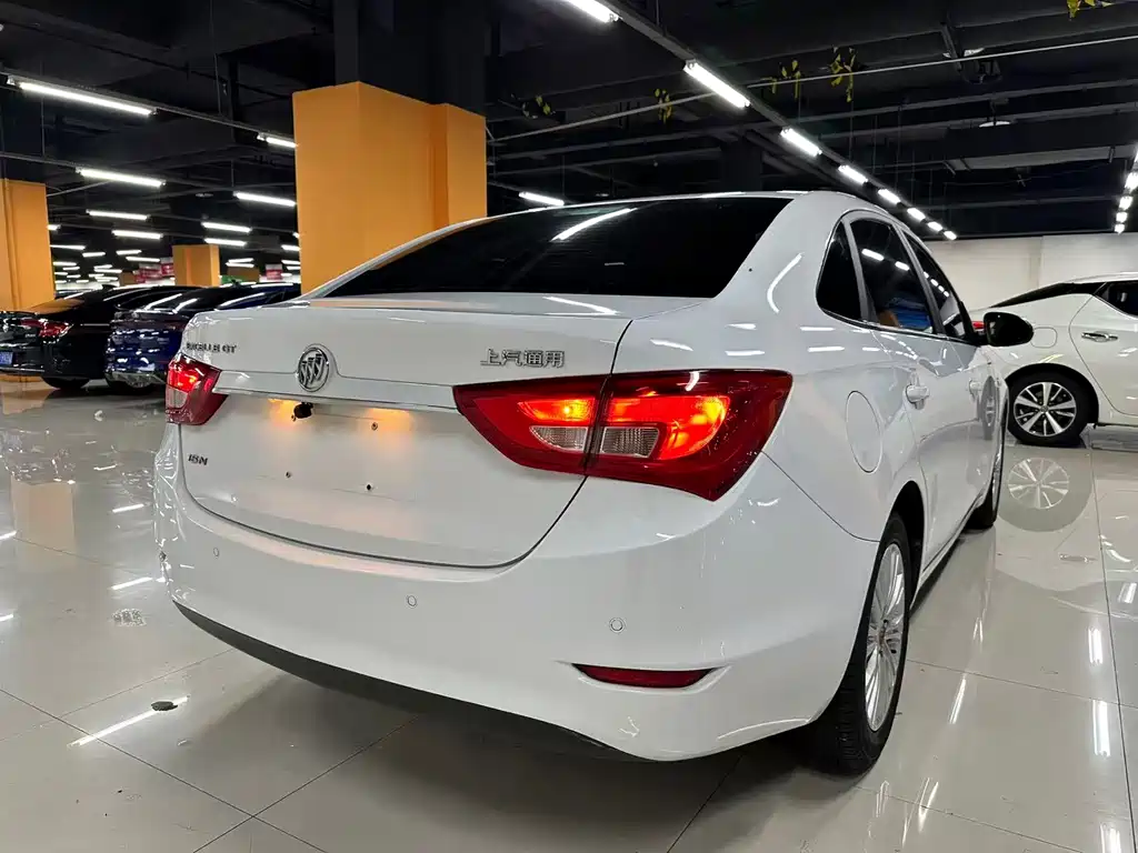 Buick Excelle — миниатюра 14
