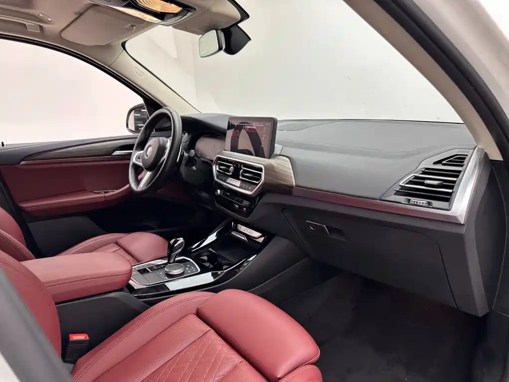 BMW X3 — миниатюра 11