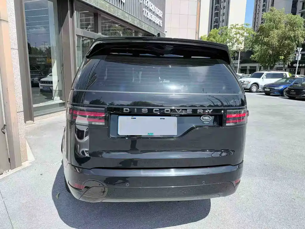 Land Rover Discovery — миниатюра 8