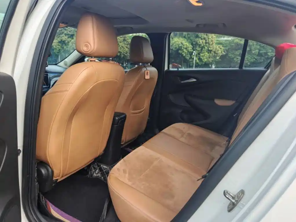 Buick Excelle — миниатюра 5