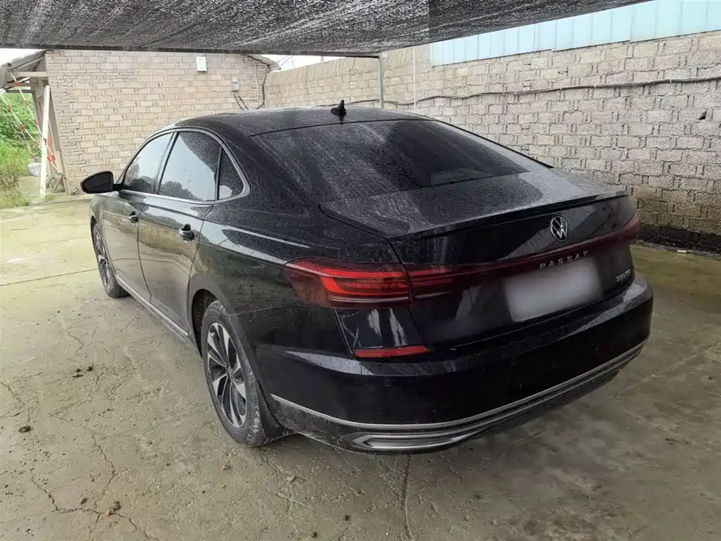 Volkswagen Passat 2023 330TSI Elite