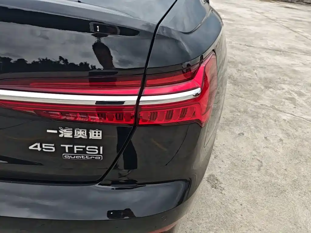 Audi A6L — миниатюра 8