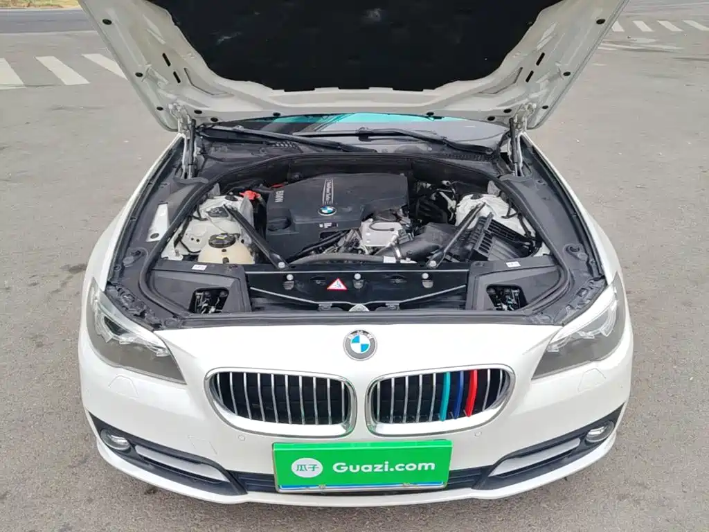 BMW 5 Series — миниатюра 20