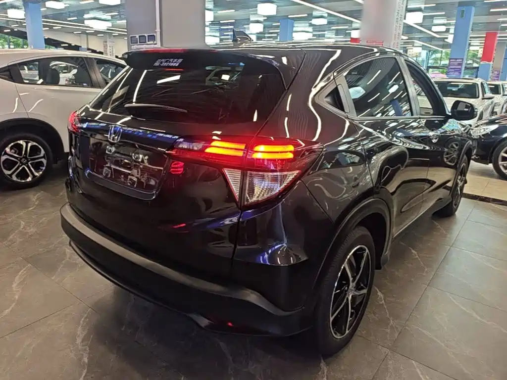 Honda Vezel — миниатюра 7
