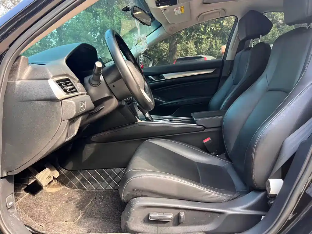 Honda Accord — миниатюра 4