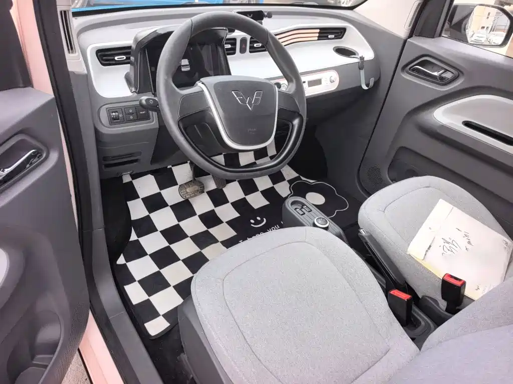 Wuling MINIEV — миниатюра 12