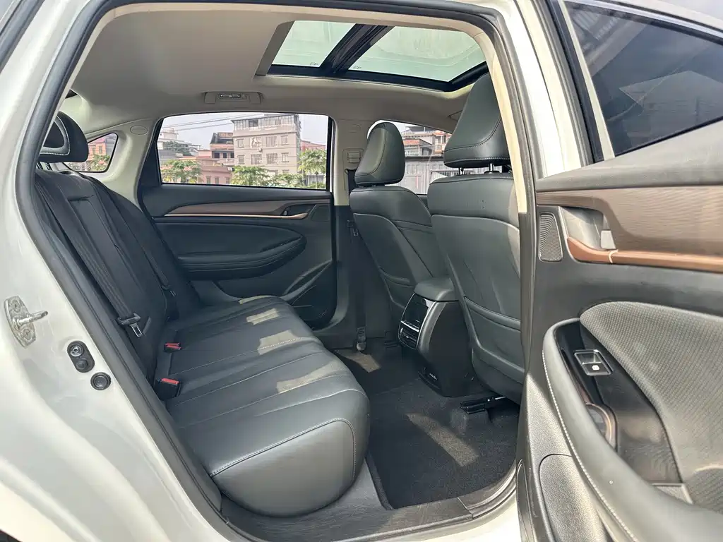 GAC Motor Trumpchi GA6 — миниатюра 16