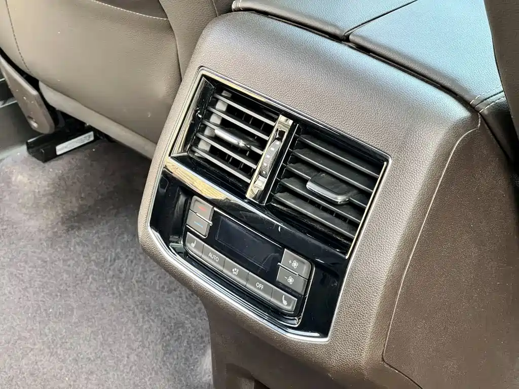 Volkswagen Teramont — миниатюра 17