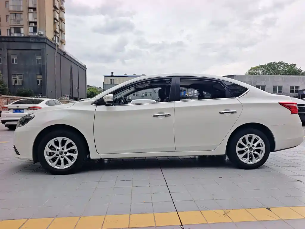 Nissan Sylphy — миниатюра 4