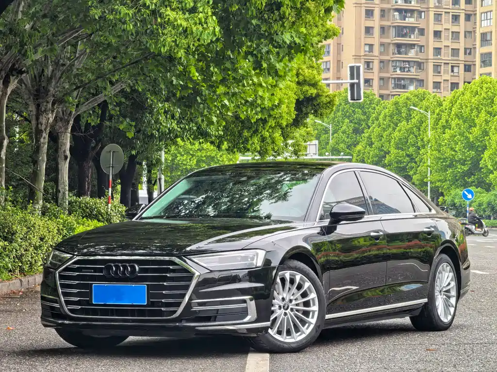 Audi A8 2021